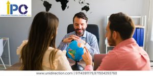 Know more about writing essays for scholarships from overseas education consultants